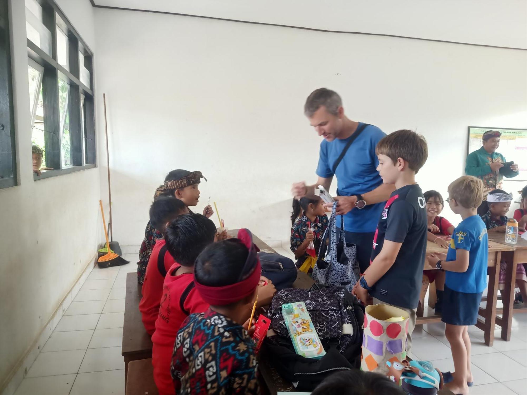 Edu Hotel "Hotel Educational" Bangli Kültér fotó
